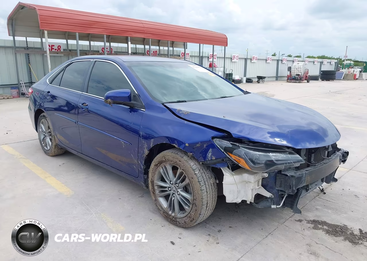 2015 Toyota Camry Se – zdjęcie 1 z 19