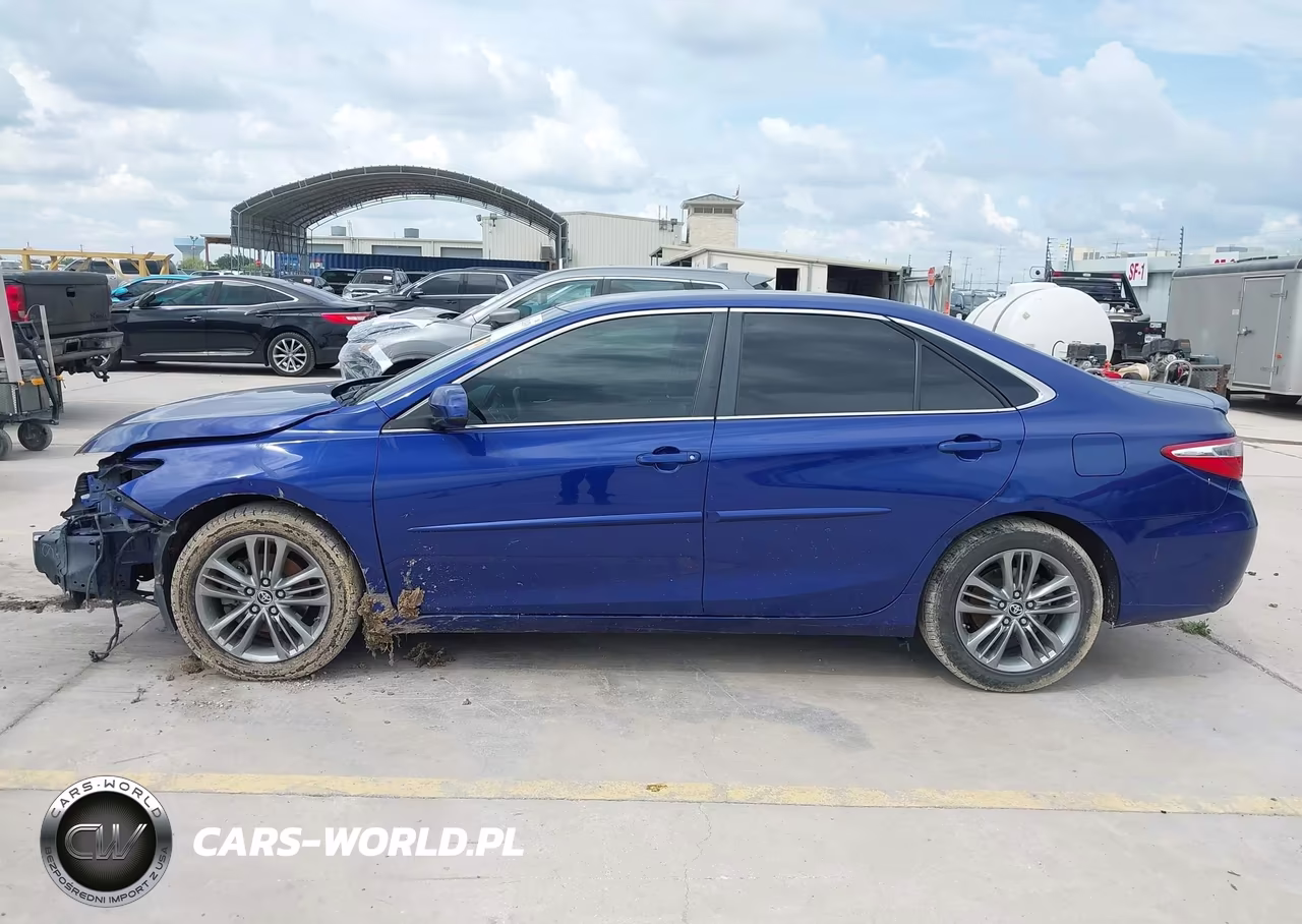 2015 Toyota Camry Se VIN:4T1BF1FK5FU979257 - 15