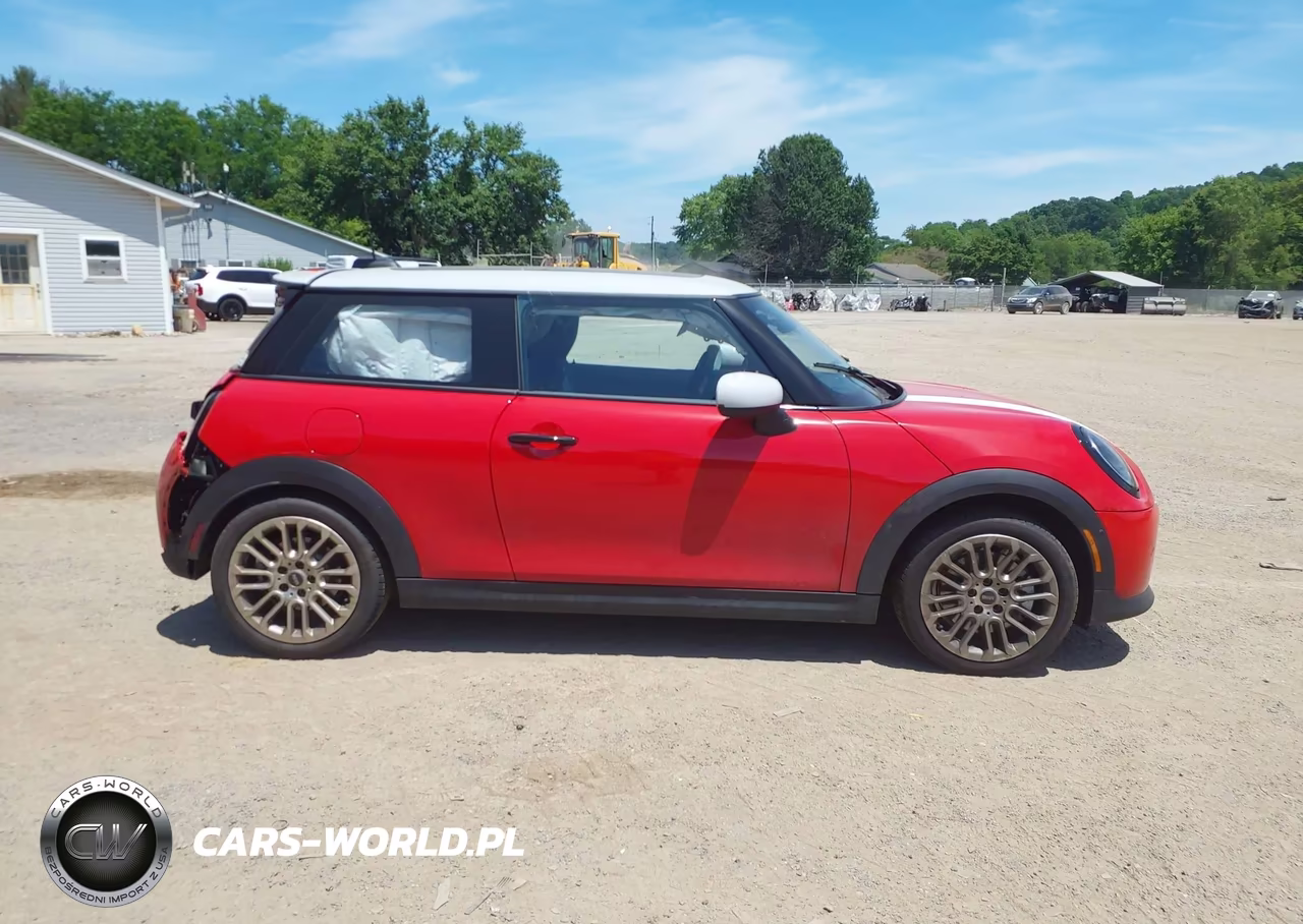 2026 Mini Hardtop Cooper S VIN:WMW23GD04T2Y32157 - 13