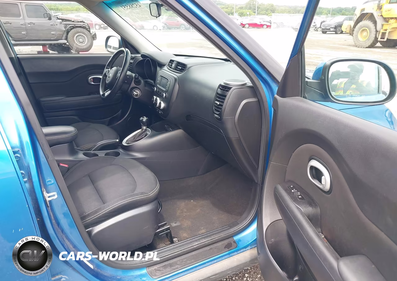 2016 Kia Soul + VIN:KNDJP3A53G7298962 - 5