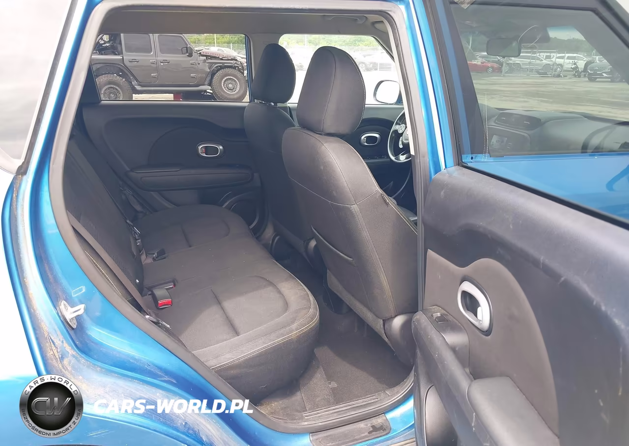 2016 Kia Soul + VIN:KNDJP3A53G7298962 - 8