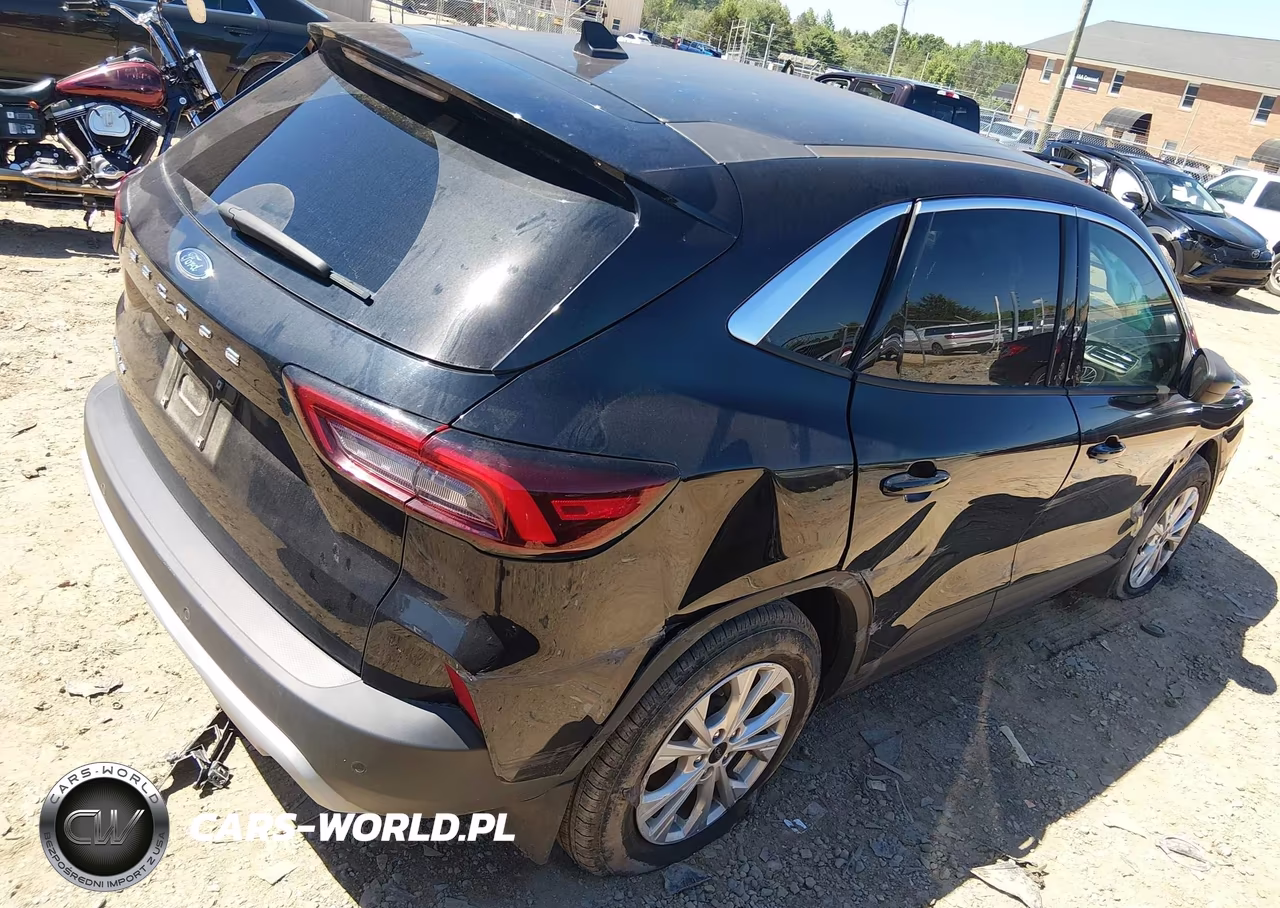 2023 Ford Escape Active VIN:1FMCU0GN9PUA01889 - 4