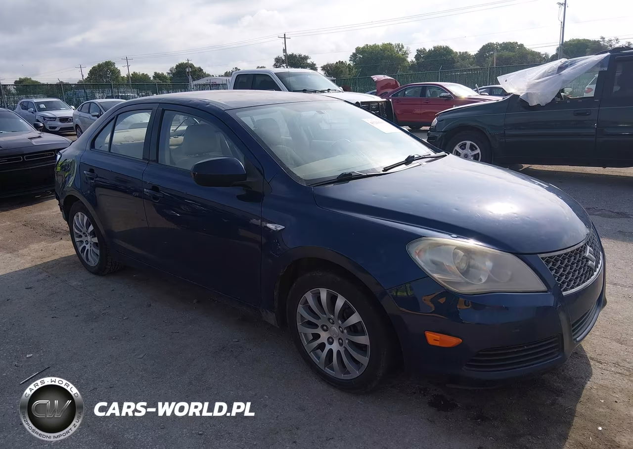 2010 Suzuki Kizashi Se – zdjęcie 1 z 17