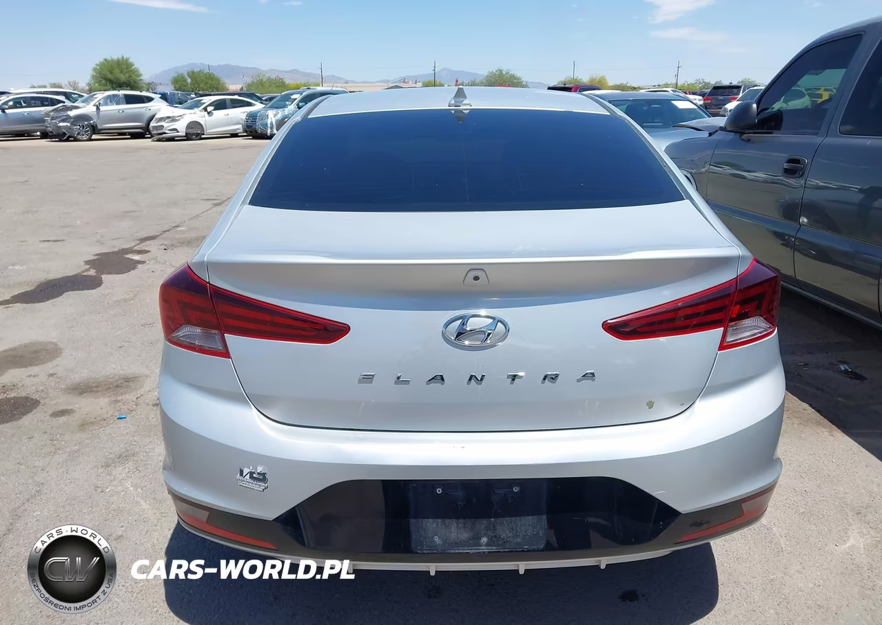 2019 Hyundai Elantra Sel VIN:5NPD84LF6KH485347 - 17
