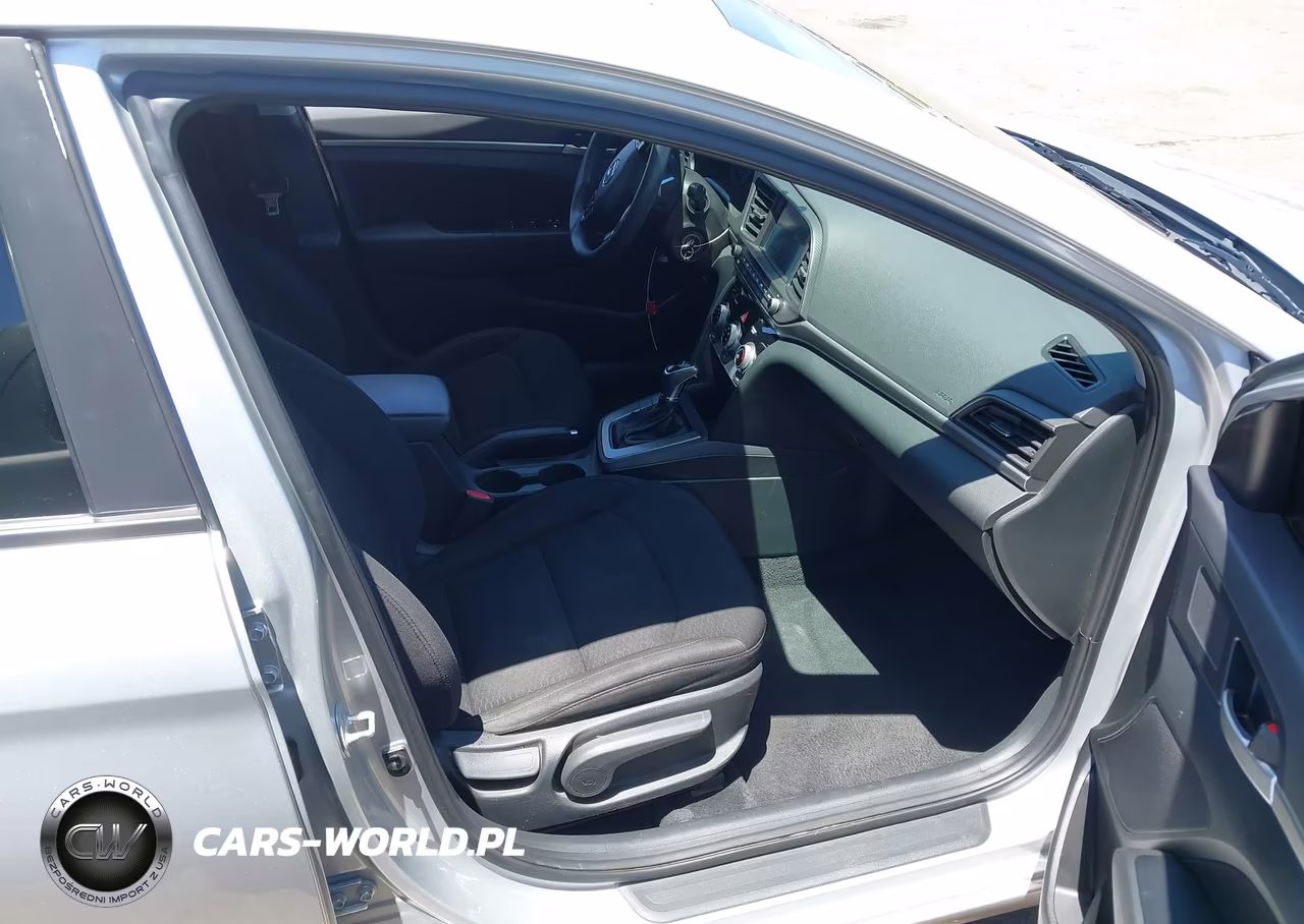 2019 Hyundai Elantra Sel VIN:5NPD84LF6KH485347 - 5