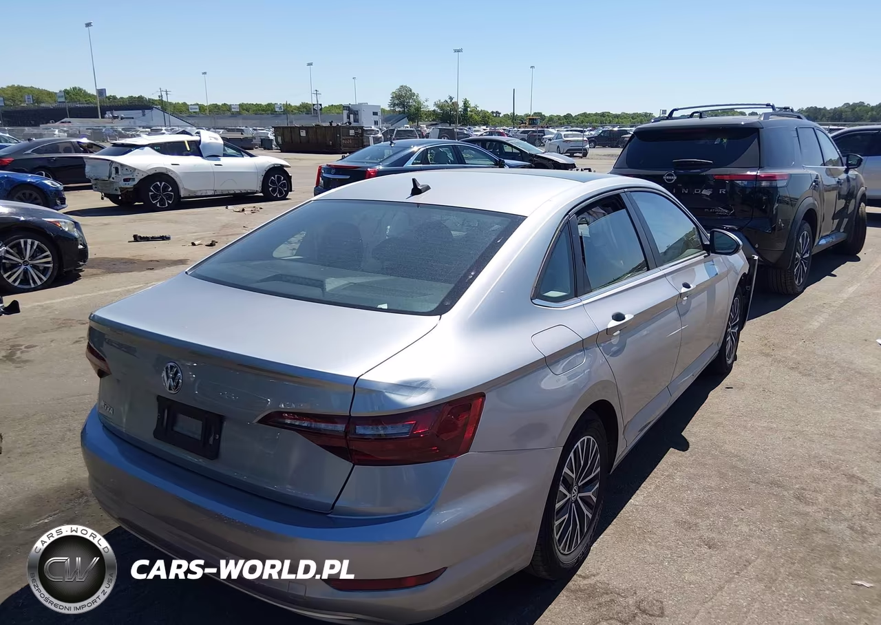 2020 Volkswagen Jetta 1.4T R-Line-1.4T S-1.4T Se VIN:3VWCB7BU4LM003062 - 4