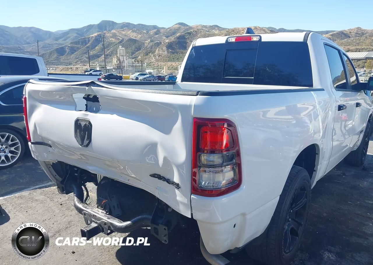 2023 Ram 1500 Big Horn 4X4 5'7 Box VIN:1C6RRFFG8PN635833 - 18