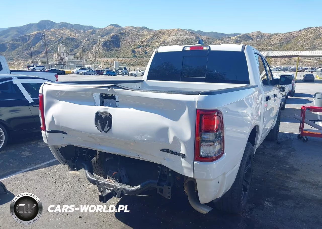 2023 Ram 1500 Big Horn 4X4 5'7 Box VIN:1C6RRFFG8PN635833 - 4