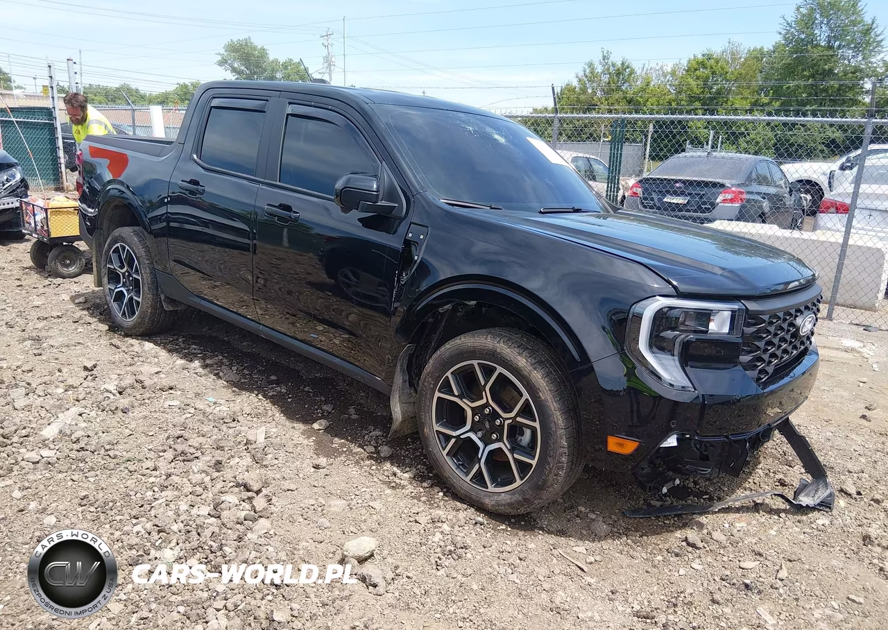 2025 Ford Maverick Lariat – zdjęcie 1 z 18