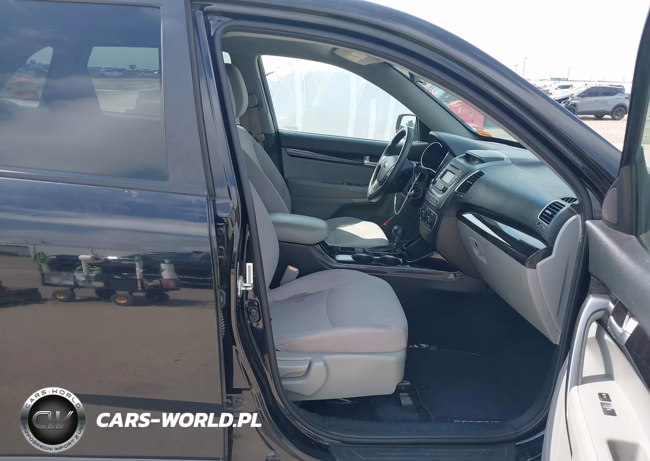 2015 Kia Sorento Lx VIN:5XYKT3A66FG551251 - 5