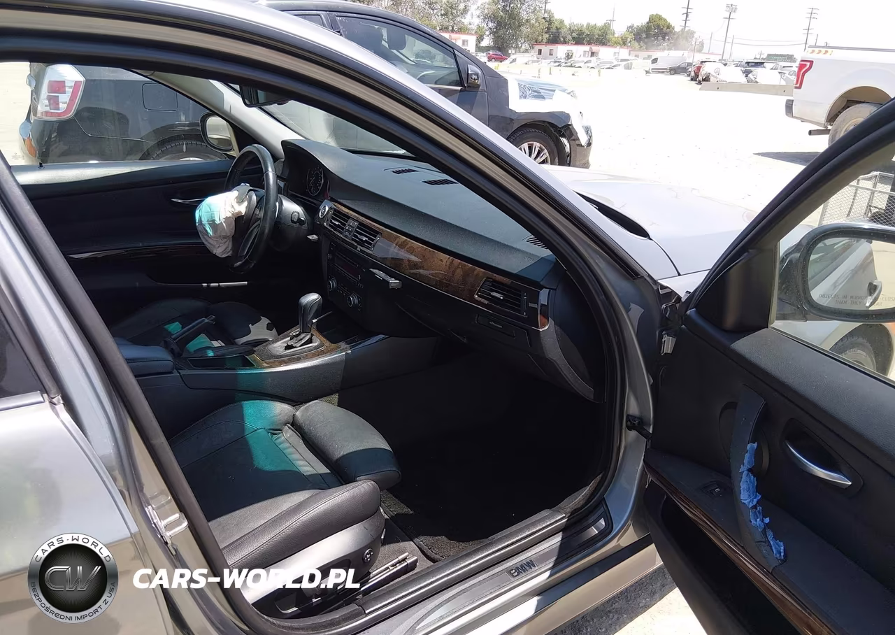 2010 BMW 328I VIN:WBAPH5G56ANM70217 - 5