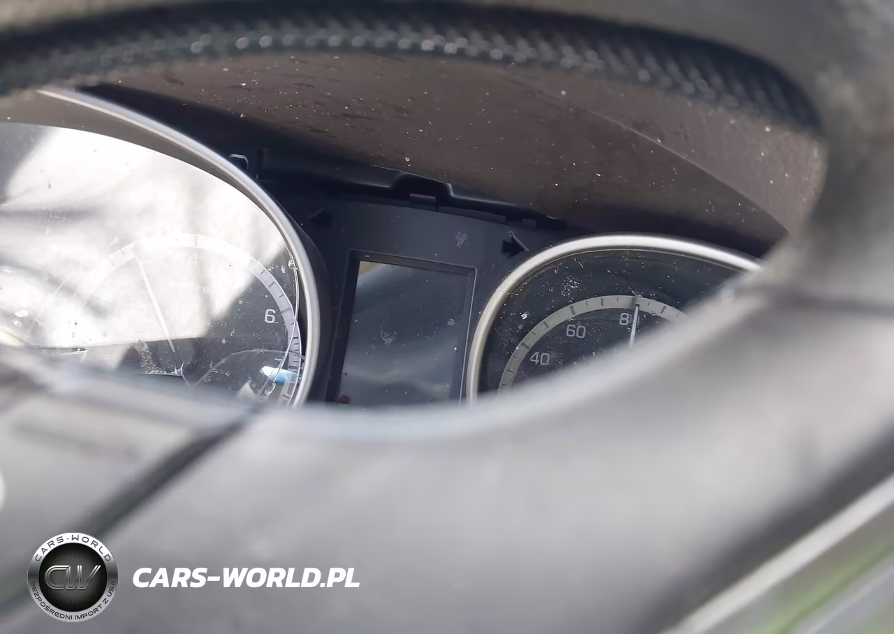 2018 Hyundai Santa Fe Se VIN:KM8SM4HF4JU276992 - 16