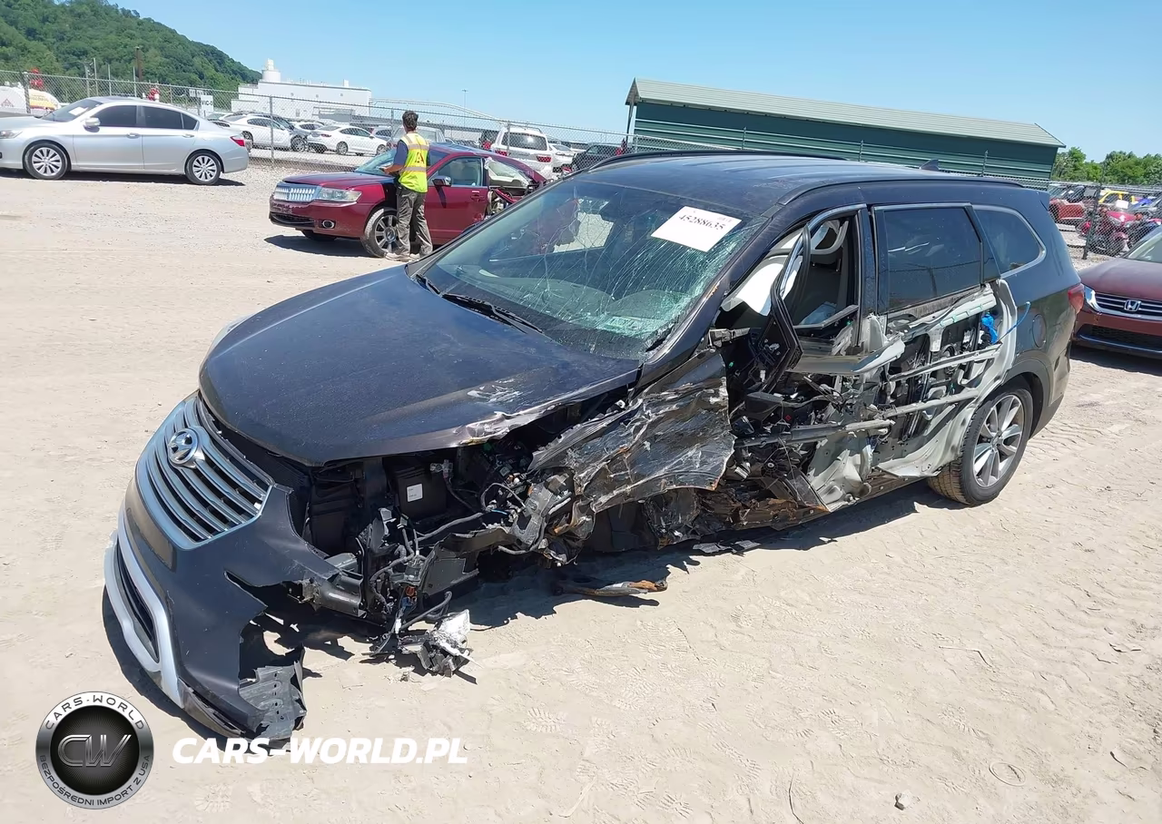 2018 Hyundai Santa Fe Se VIN:KM8SM4HF4JU276992 - 2