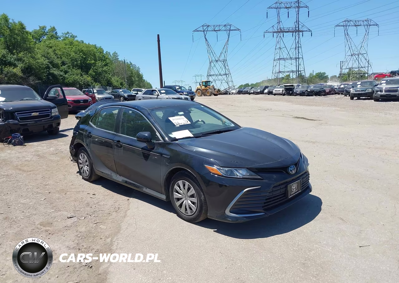 2021 Toyota Camry Le Hybrid