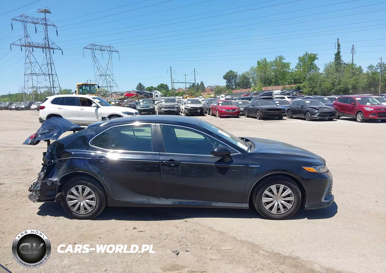 2021 Toyota Camry Le Hybrid VIN:4T1C31AK6MU560481 - 13