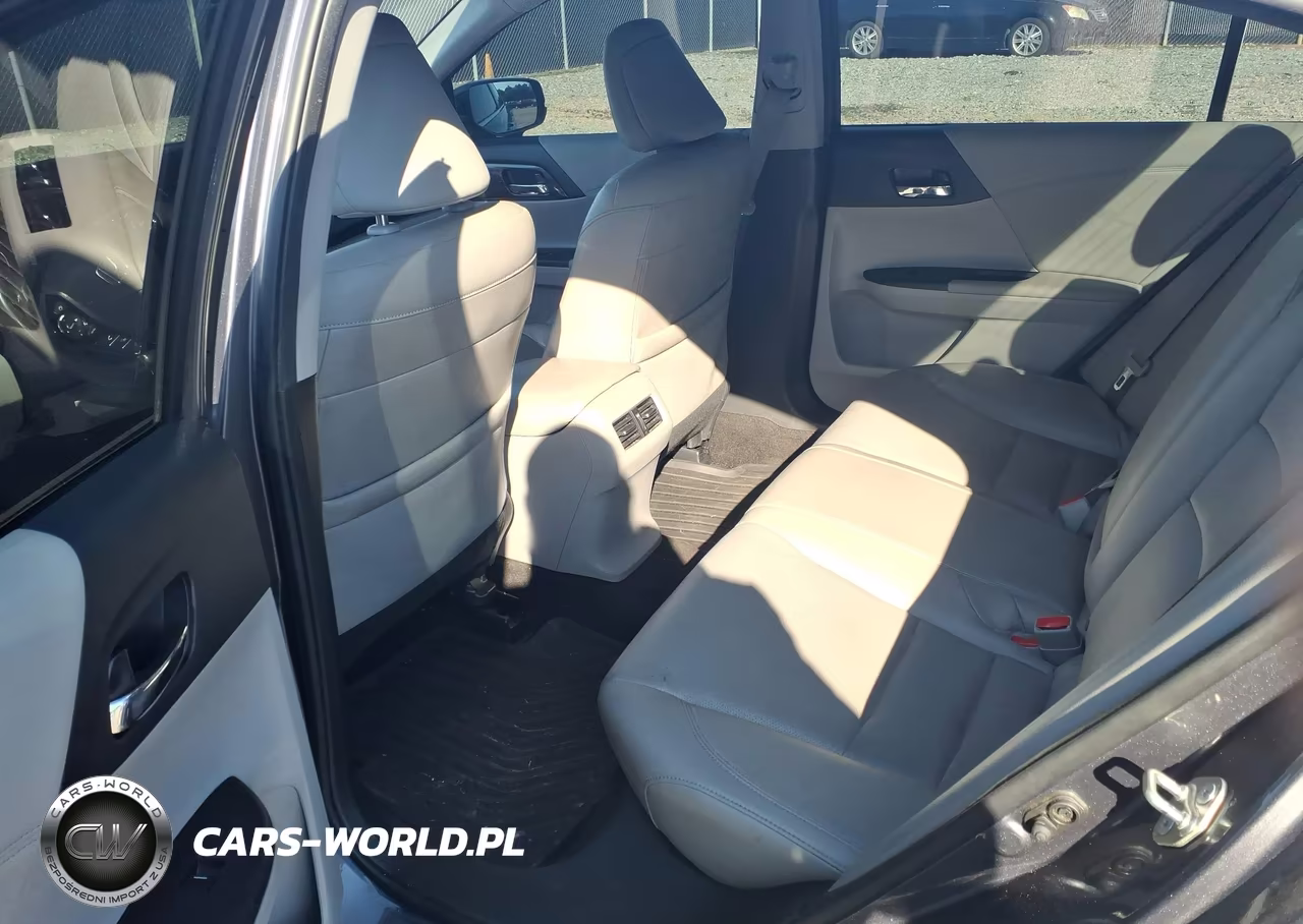 2017 Honda Accord Ex-L VIN:1HGCR2F88HA250184 - 8