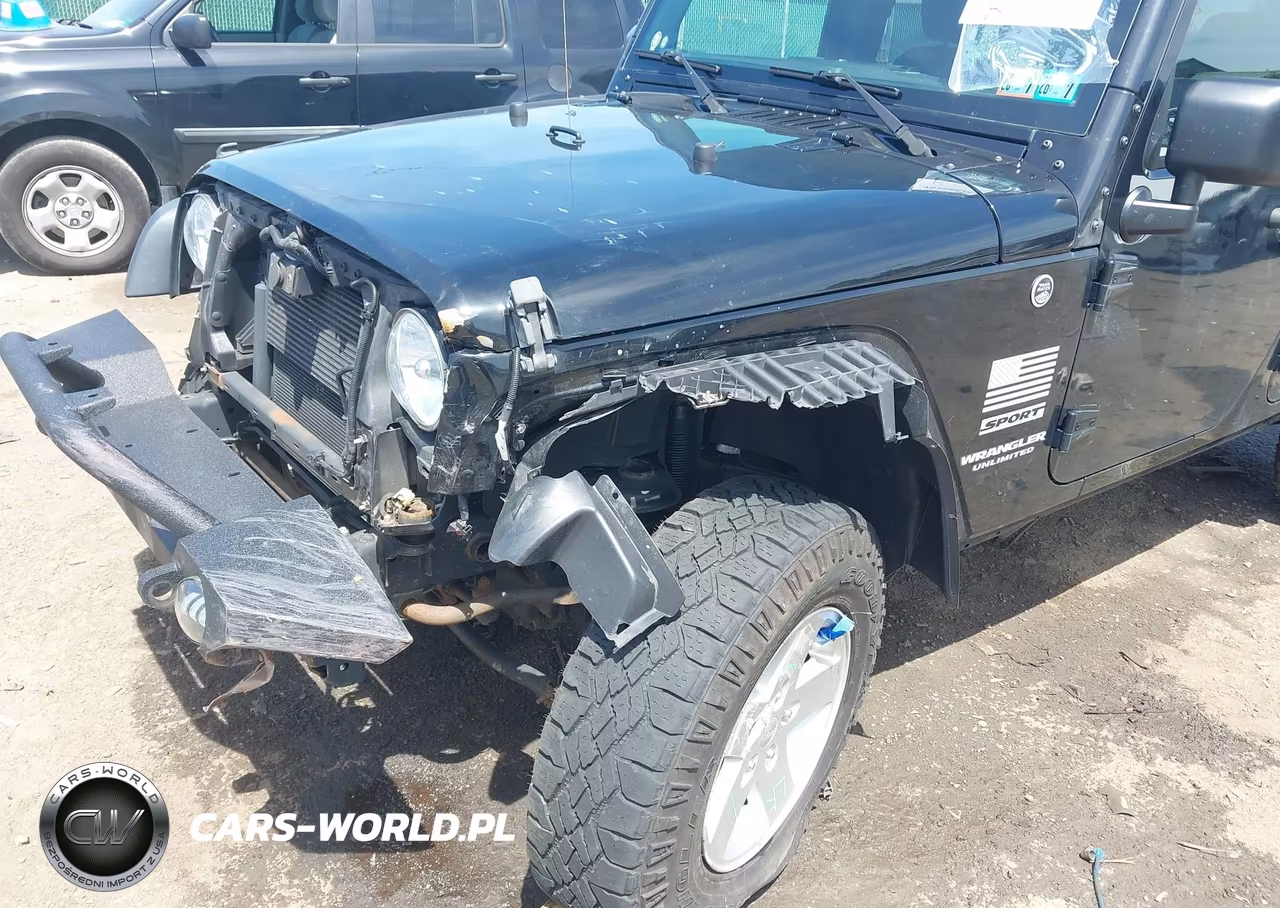 2016 Jeep Wrangler Unlimited Sport VIN:1C4HJWDG6GL105841 - 18