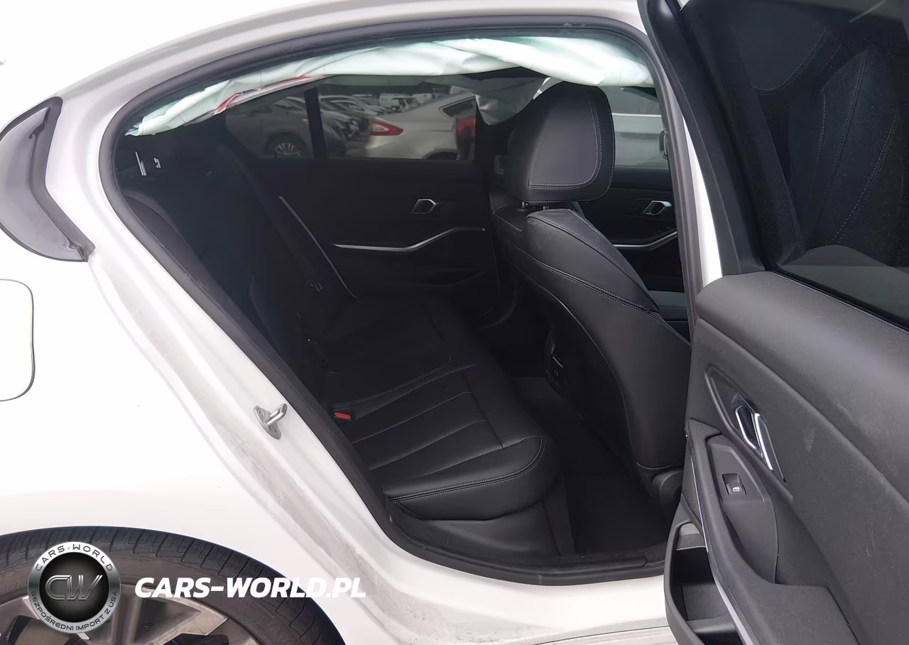 2025 BMW 330I VIN:3MW69CW04S8F76298 - 8