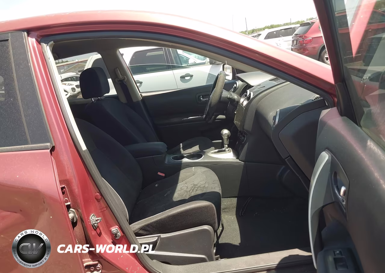 2010 Nissan Rogue S VIN:JN8AS5MV1AW115310 - 5
