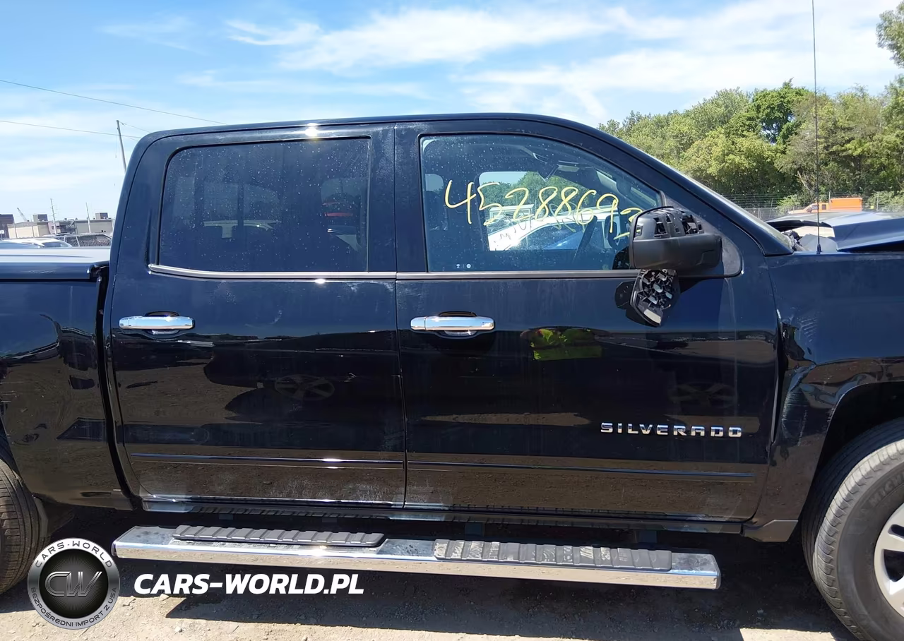 2018 Chevrolet Silverado 1500 1Lt VIN:3GCUKREC1JG616368 - 13