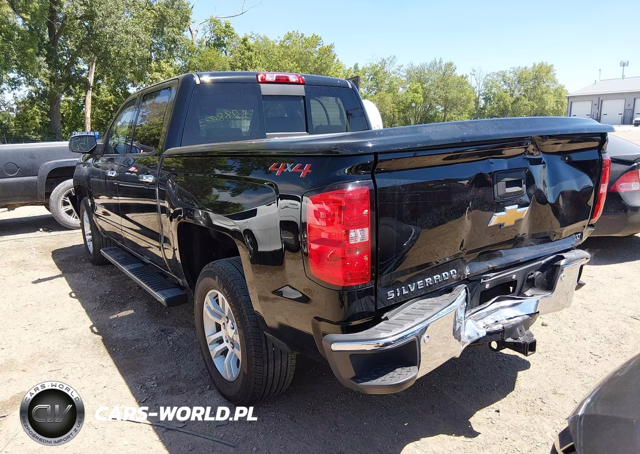 2018 Chevrolet Silverado 1500 1Lt VIN:3GCUKREC1JG616368 - 3