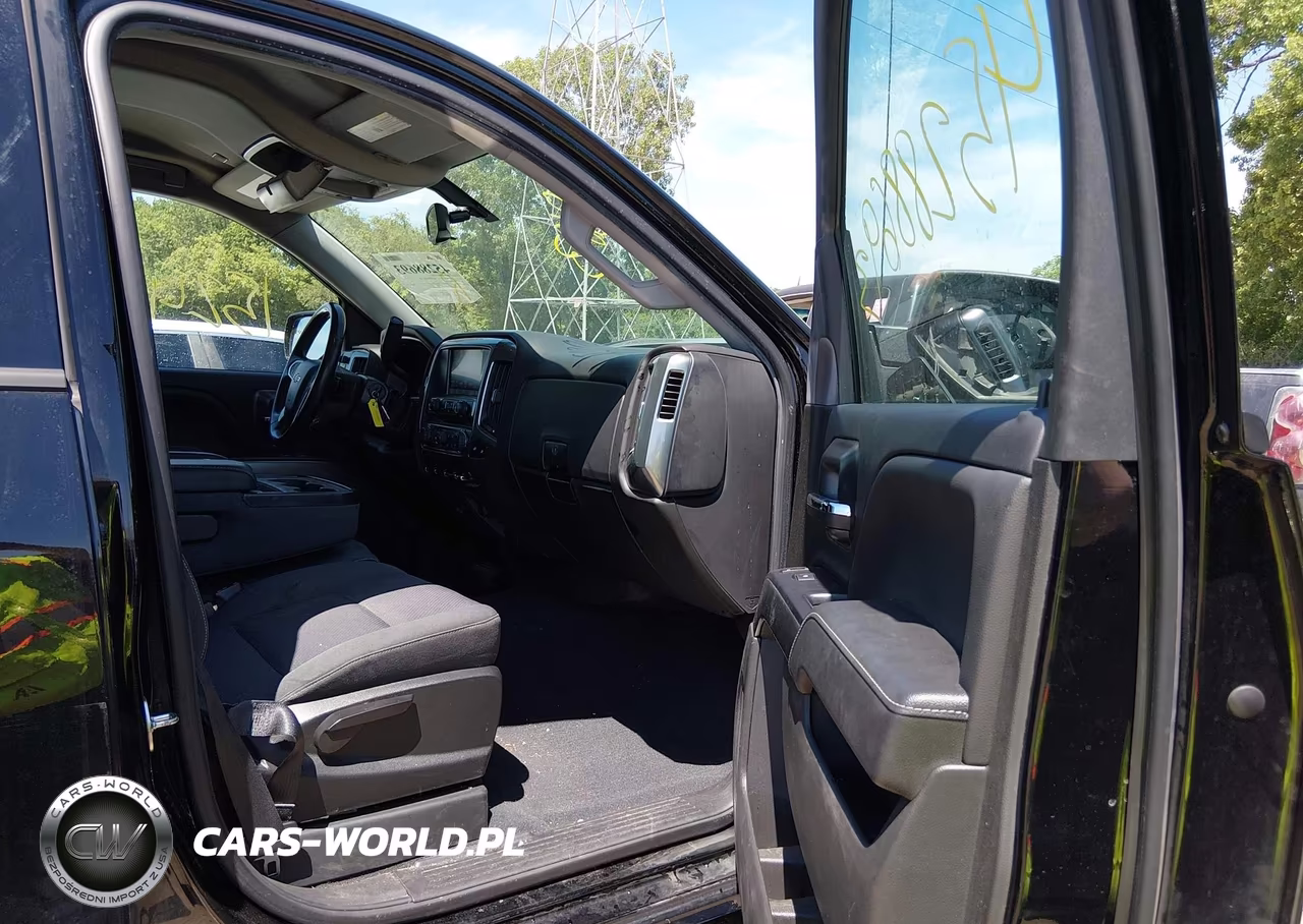 2018 Chevrolet Silverado 1500 1Lt VIN:3GCUKREC1JG616368 - 5