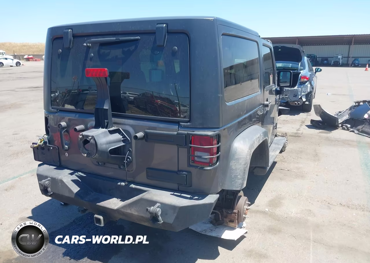 2017 Jeep Wrangler Sport 4X4 VIN:1C4AJWAG2HL654864 - 4