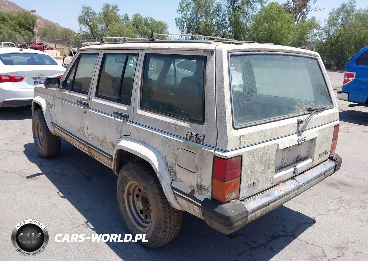1987 Jeep Cherokee Pioneer VIN:1JCMR7820HT126891 - 3