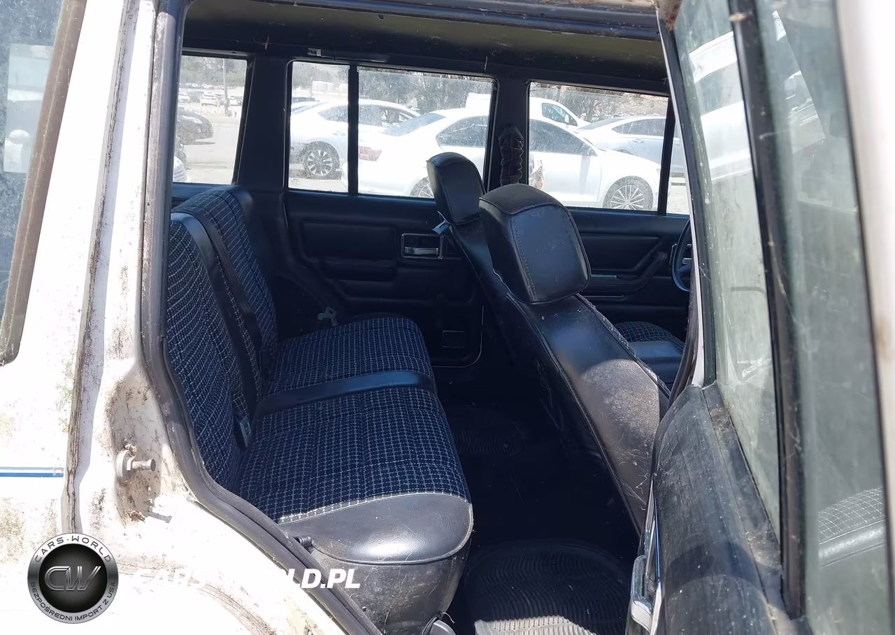 1987 Jeep Cherokee Pioneer VIN:1JCMR7820HT126891 - 8