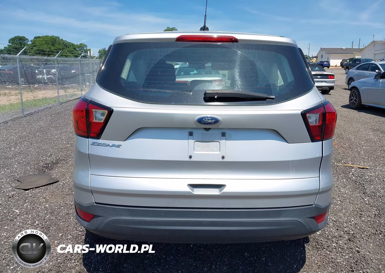 2019 Ford Escape S VIN:1FMCU0F73KUB32117 - 16