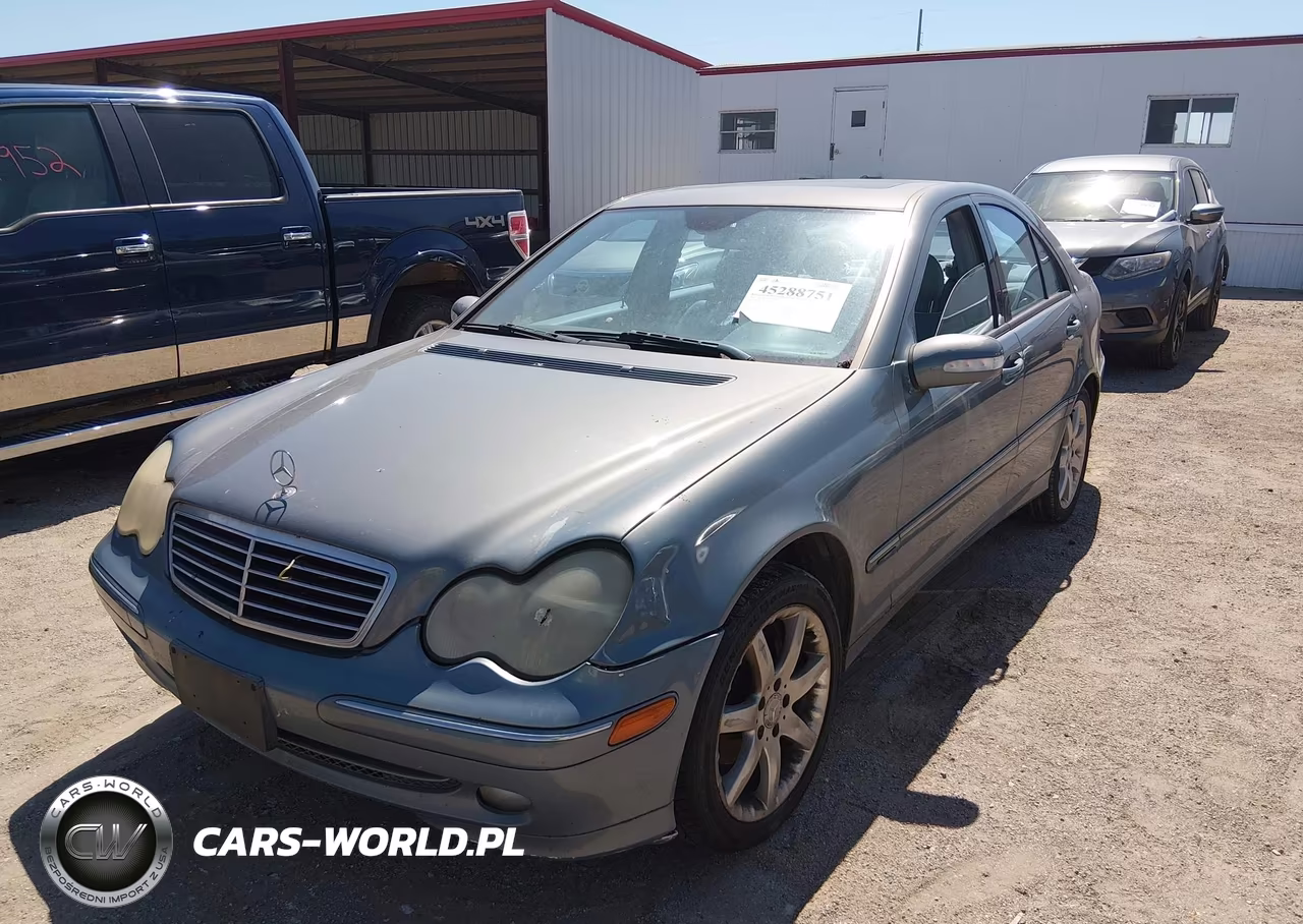 2004 Mercedes-Benz C Class VIN:WDBRF40J84A558988 - 2