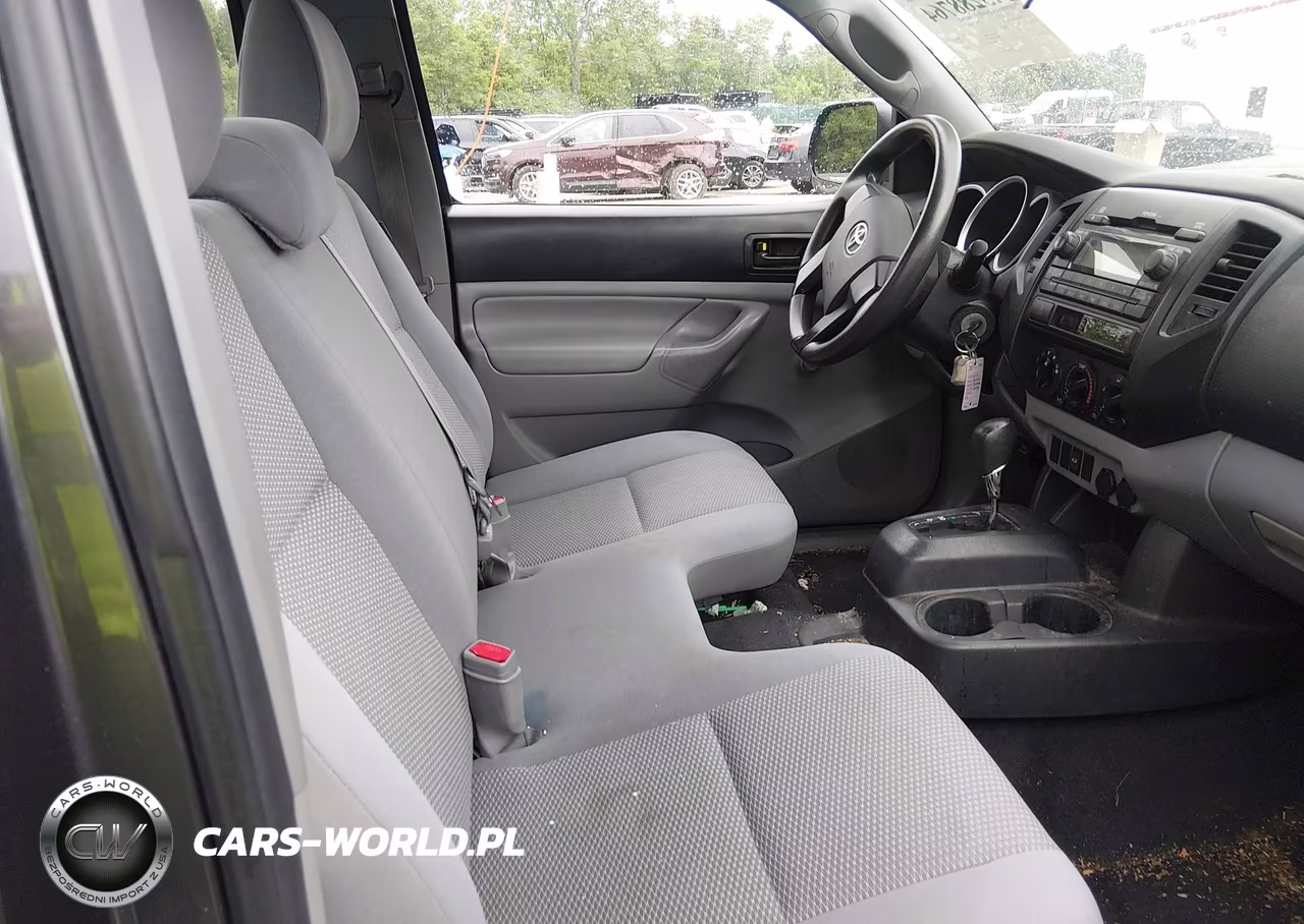 2012 Toyota Tacoma VIN:5TFNX4CN1CX008670 - 5
