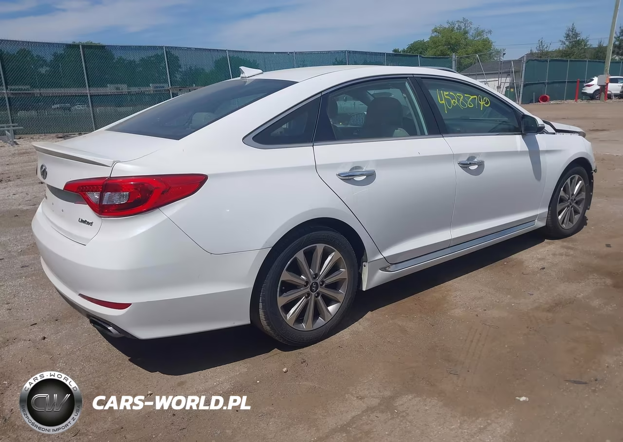 2017 Hyundai Sonata Limited VIN:5NPE34AF3HH454149 - 4