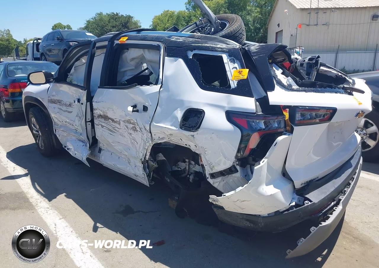 2026 Chevrolet Equinox Fwd Lt VIN:3GNAXHEG0TL226977 - 3