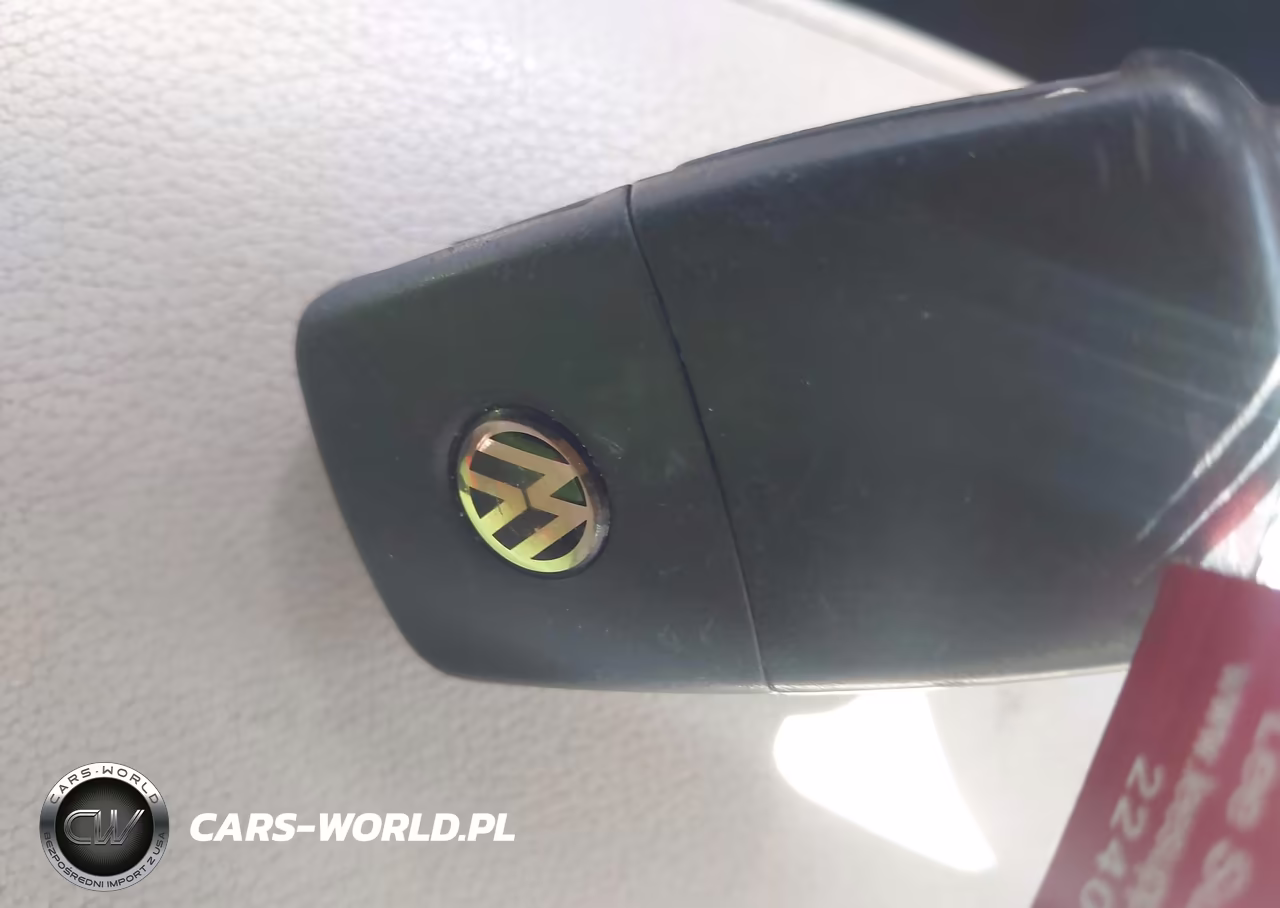2018 Volkswagen Passat 2.0T Sel Premium VIN:1VWCA7A36JC034369 - 11