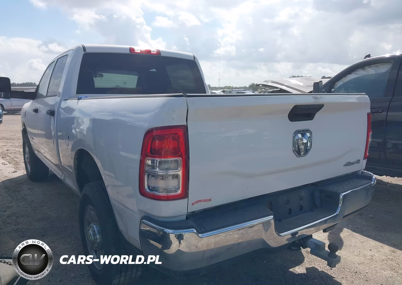 2022 Ram 2500 VIN:3C6UR5CL4NG130562 - 13