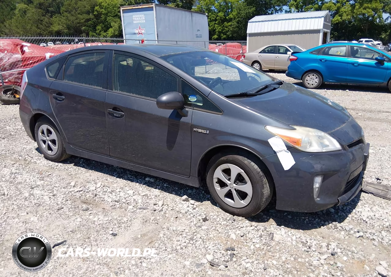 2014 Toyota Prius Two – zdjęcie 1 z 16