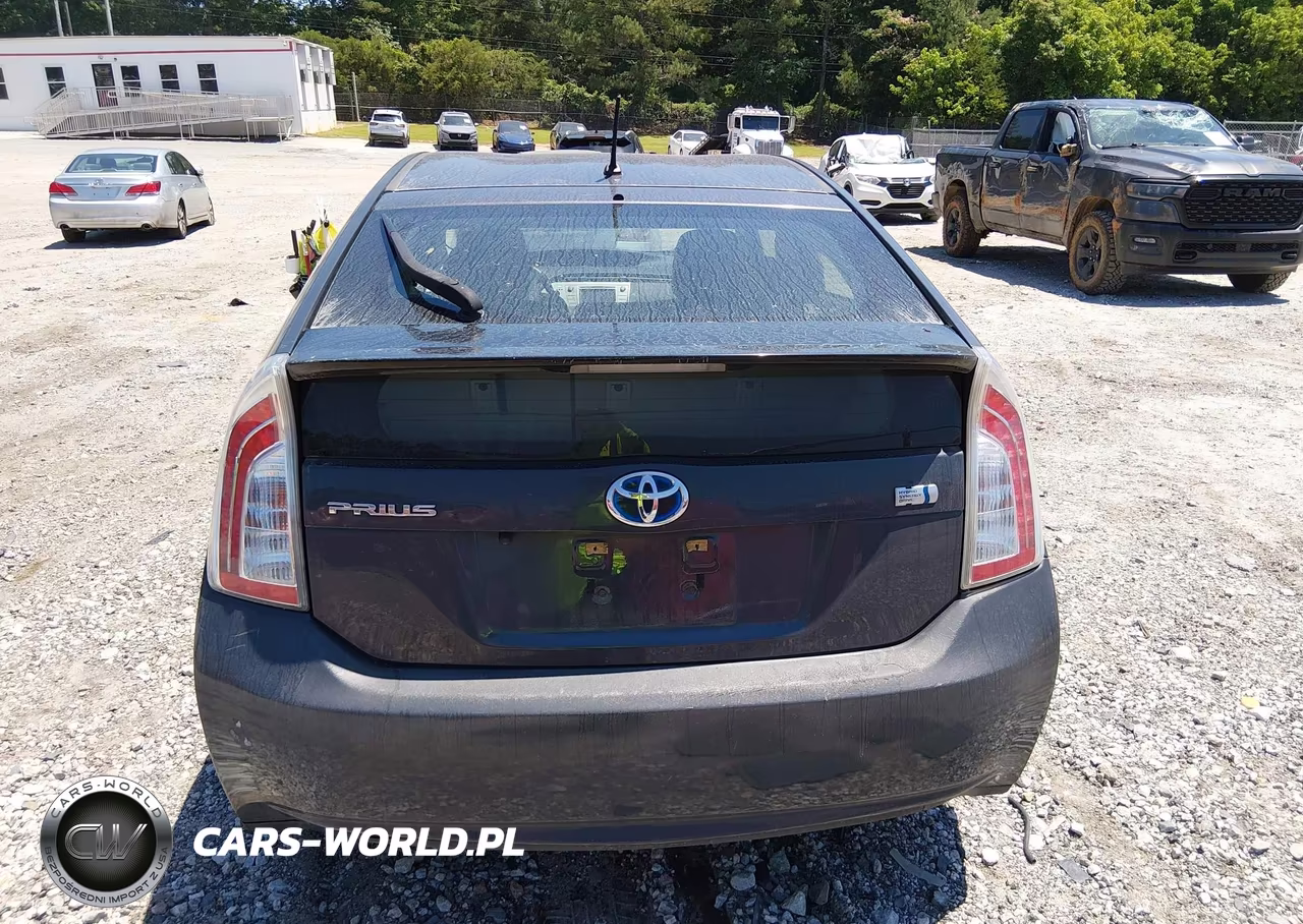 2014 Toyota Prius Two VIN:JTDKN3DU1E1773747 - 16