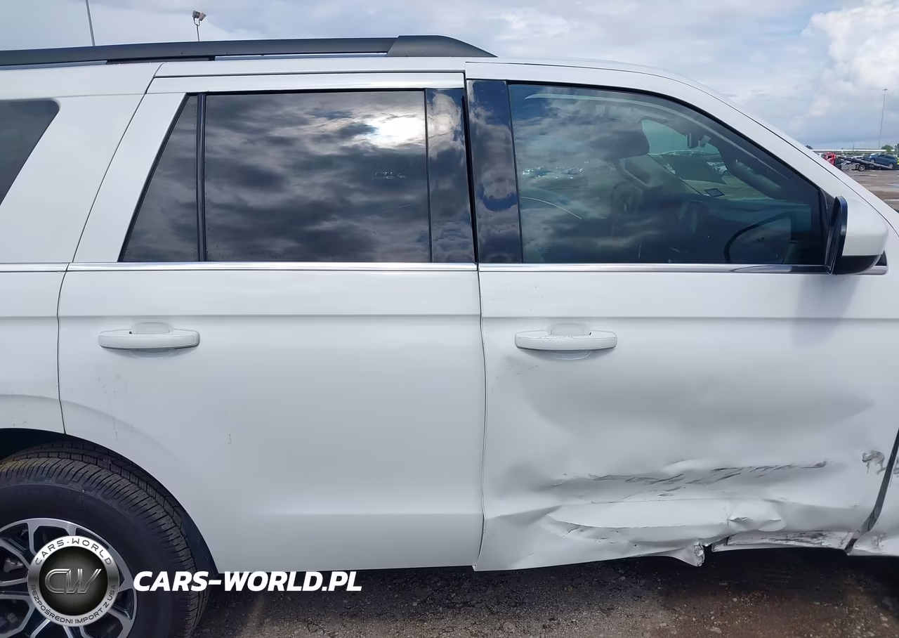 2022 Ford Expedition Xlt VIN:1FMJU1HT1NEA48741 - 14