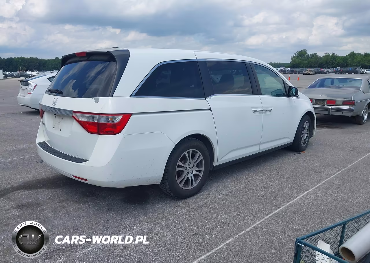 2011 Honda Odyssey Ex-L VIN:5FNRL5H64BB001080 - 4