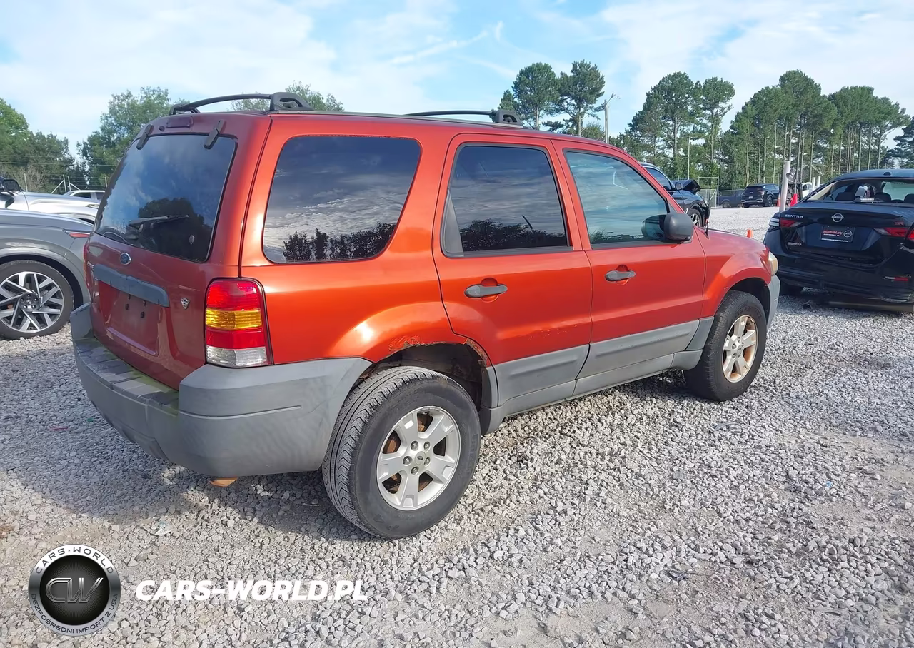 2007 Ford Escape Xlt-Xlt Sport VIN:1FMYU03107KA43131 - 4