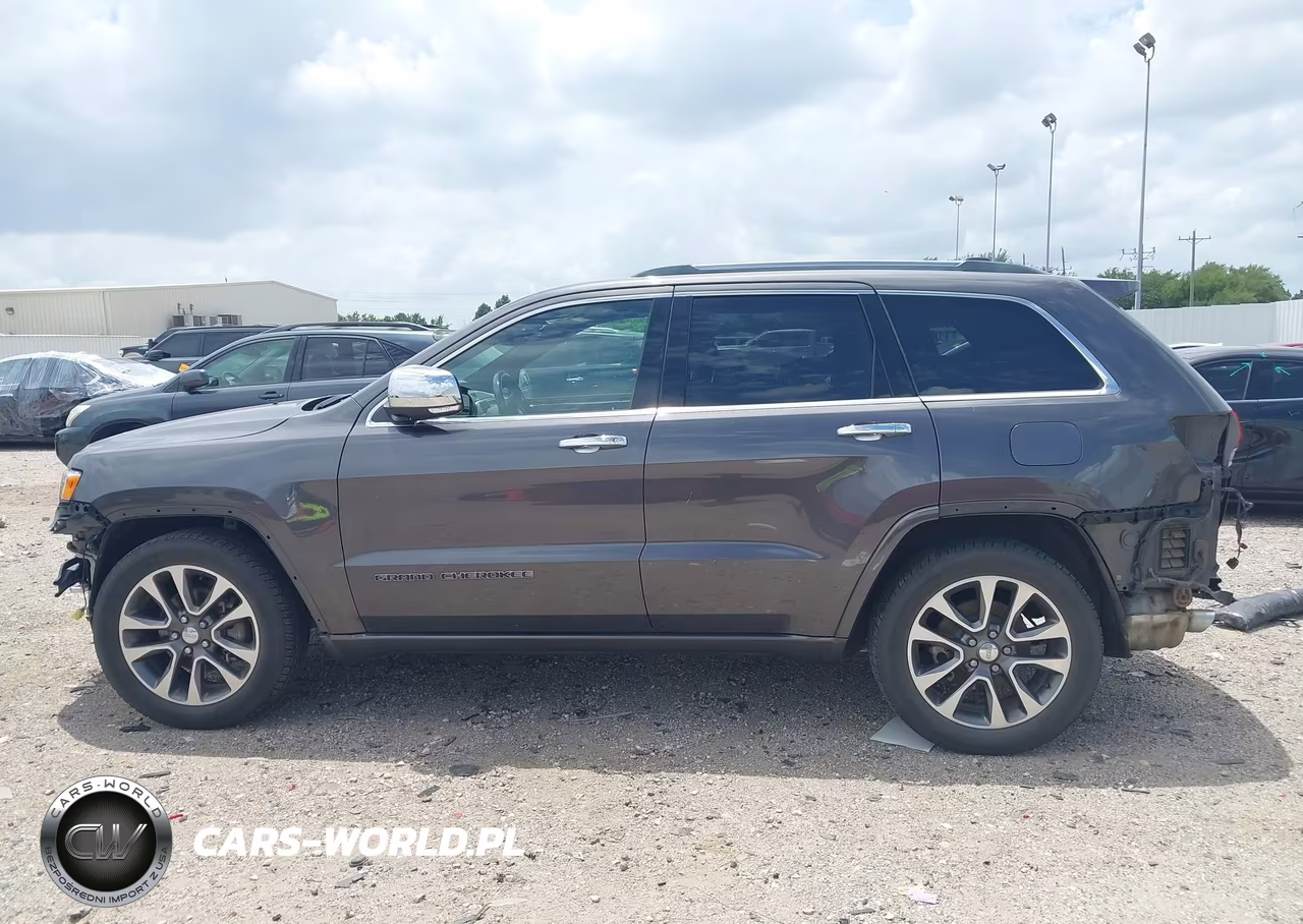 2018 Jeep Grand Cherokee Overland 4X2 VIN:1C4RJECG7JC480709 - 15