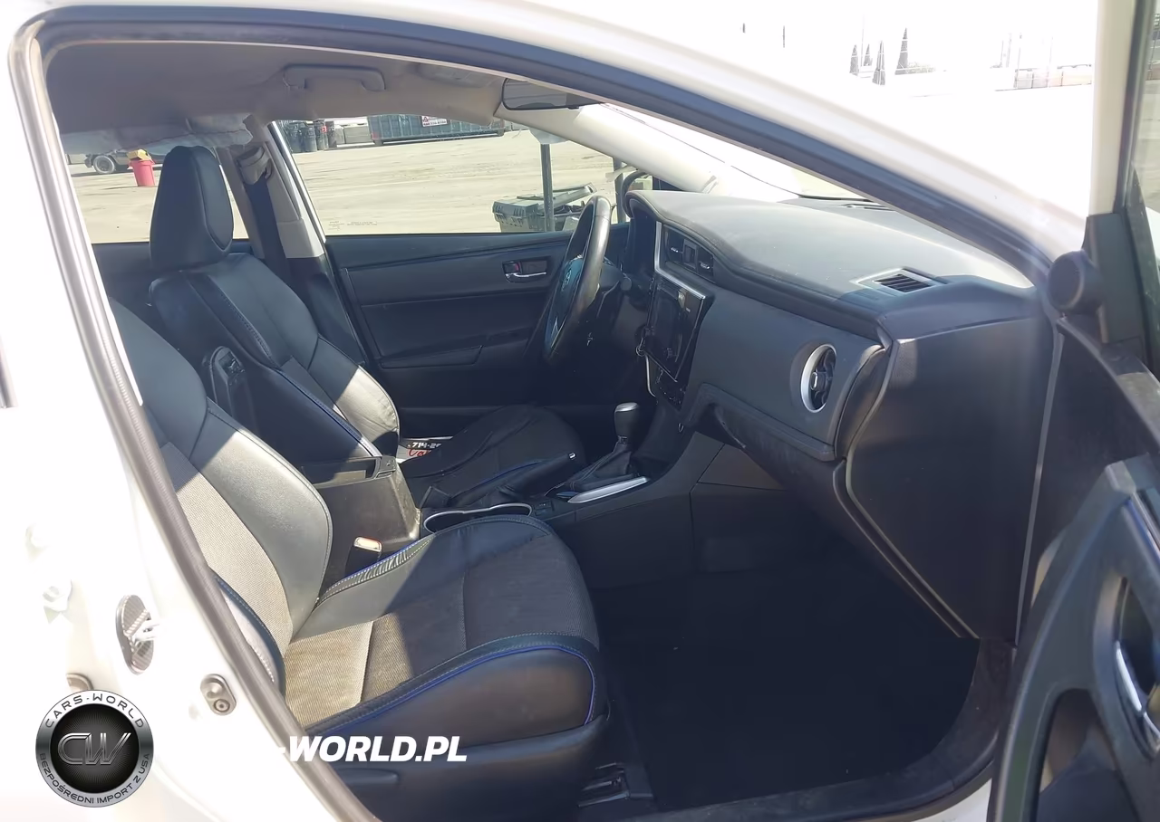 2017 Toyota Corolla Se VIN:5YFBURHE0HP722586 - 5