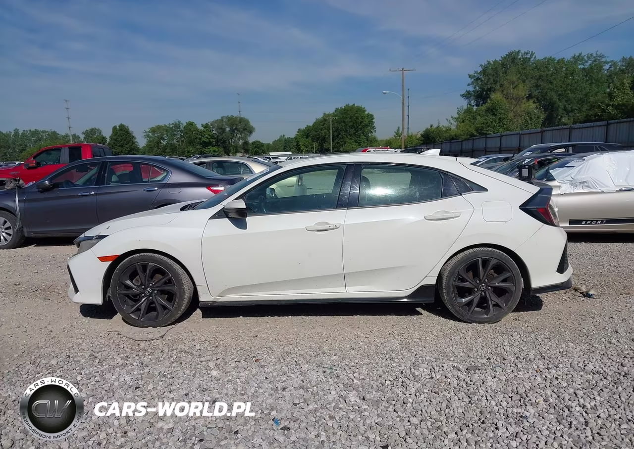 2017 Honda Civic Sport Touring VIN:SHHFK7H97HU232994 - 14