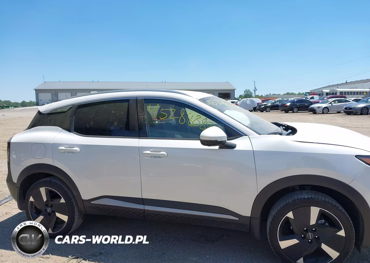 2025 Nissan Kicks Sr Fwd VIN:3N8AP6DA8SL327388 - 13