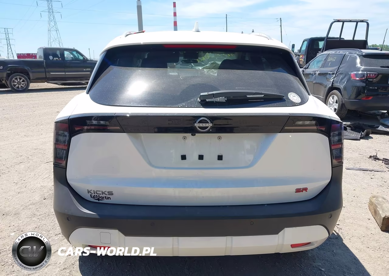 2025 Nissan Kicks Sr Fwd VIN:3N8AP6DA8SL327388 - 16