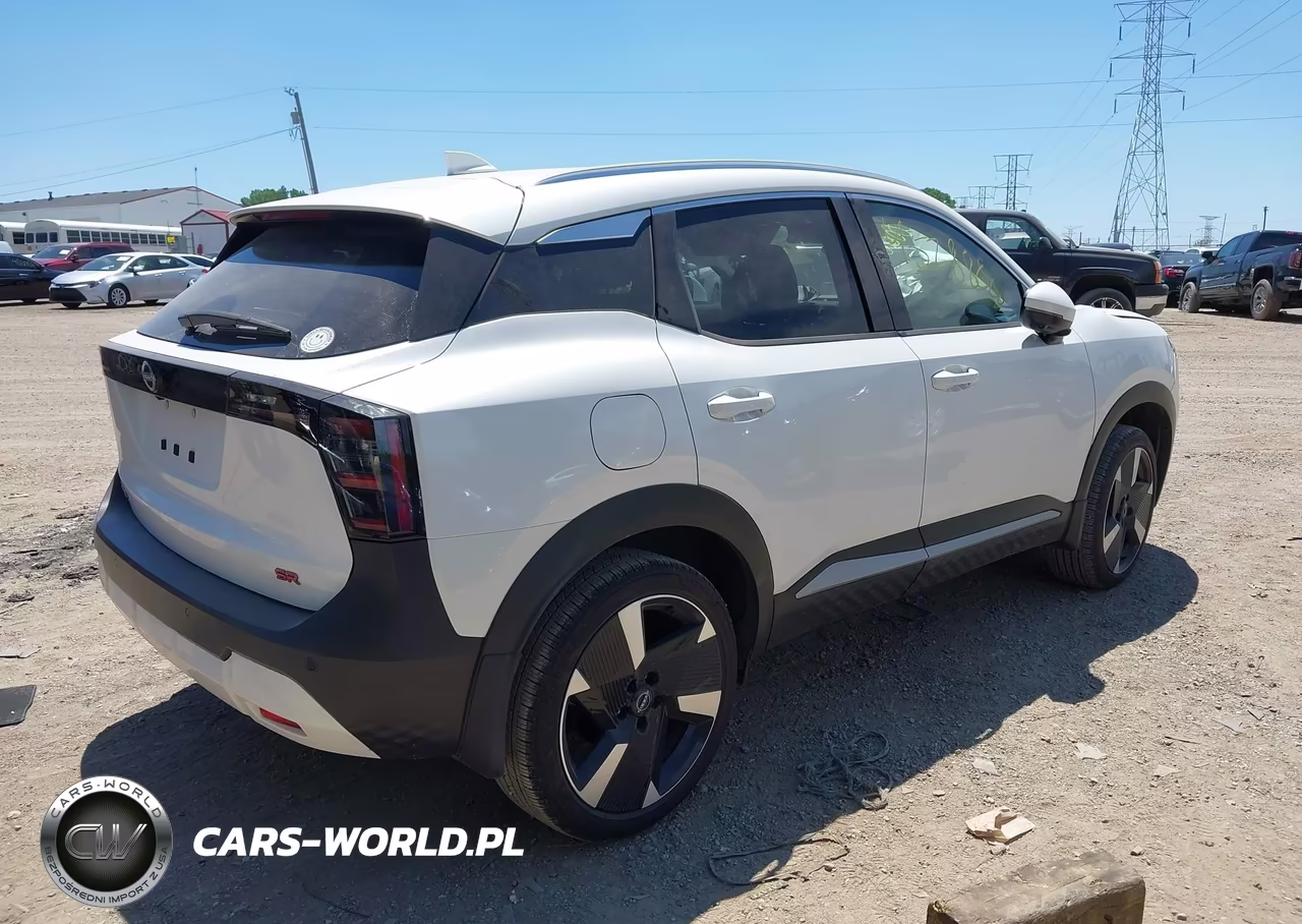 2025 Nissan Kicks Sr Fwd VIN:3N8AP6DA8SL327388 - 4
