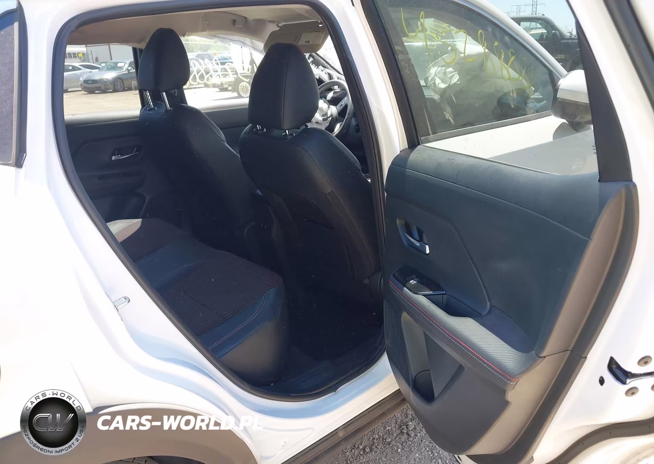 2025 Nissan Kicks Sr Fwd VIN:3N8AP6DA8SL327388 - 8