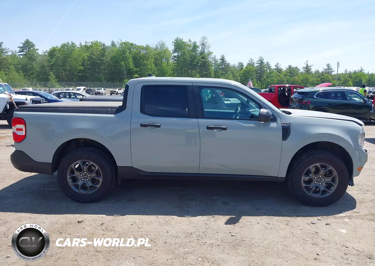 2024 Ford Maverick Xlt VIN:3FTTW8J98RRB52256 - 14