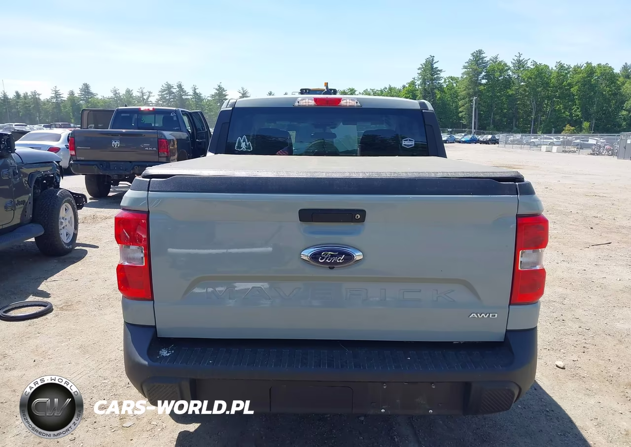 2024 Ford Maverick Xlt VIN:3FTTW8J98RRB52256 - 17